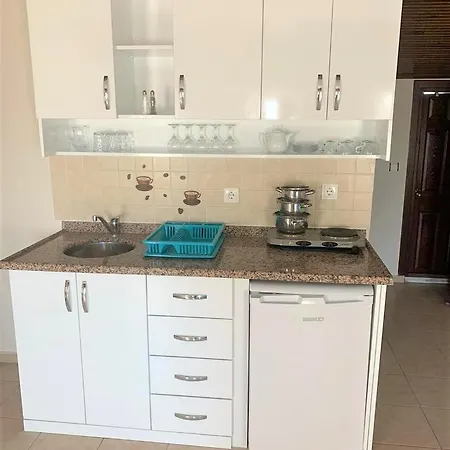 Apartament A Lovely One Bed In The Location In Side