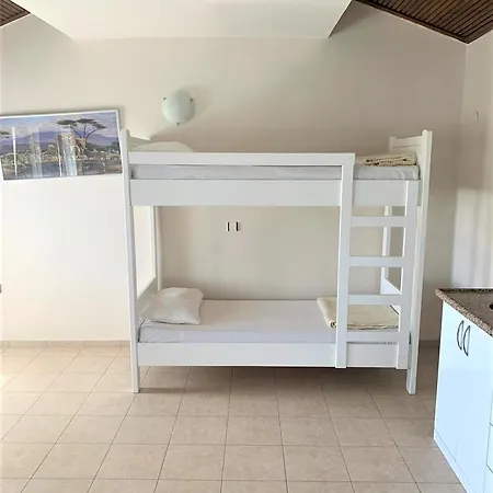 A Lovely One Bed In The Location In Side